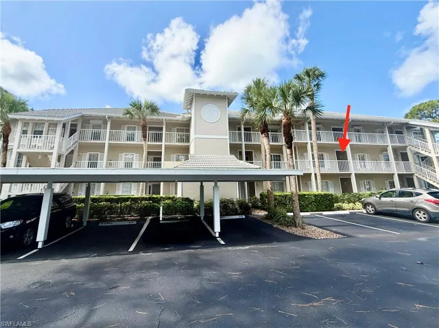322 Sugar Pine Ln 322, Naples, Florida 34108