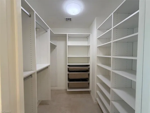 322 Sugar Pine Ln 322, Naples, Florida 34108