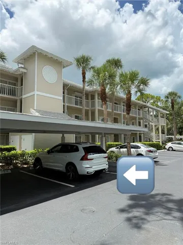 322 Sugar Pine Ln 322, Naples, Florida 34108