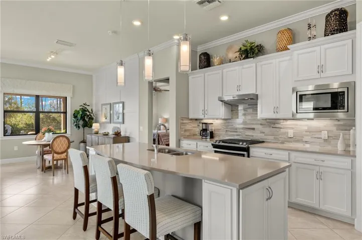19108  Marquesa  DR, Fort Myers, FL 33913
