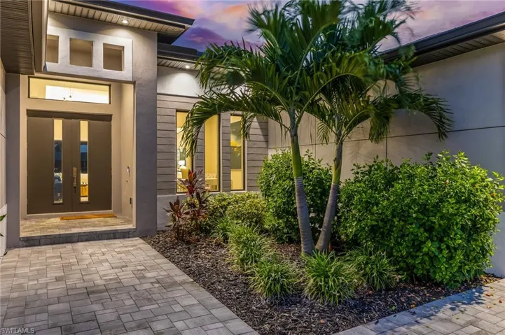 154 Sw 49th St, Cape Coral, Florida 33914