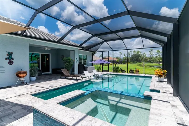 17190 Serengeti Cir, Alva, Florida 33920