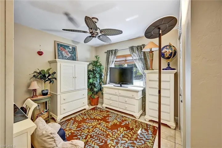 2442 Sw Embers Ter, Cape Coral, Florida 33991