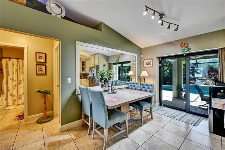 2442 Sw Embers Ter, Cape Coral, Florida 33991