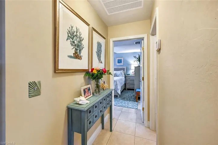 2442 Sw Embers Ter, Cape Coral, Florida 33991