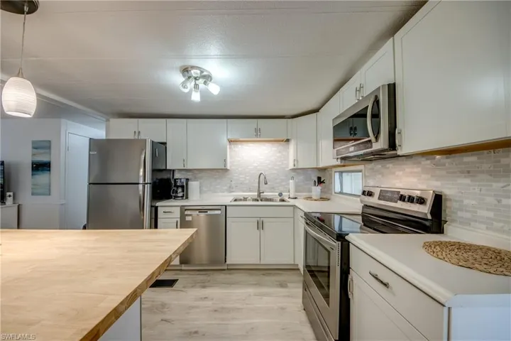 5510 Back Bay Bend, North Fort Myers, Florida 33917