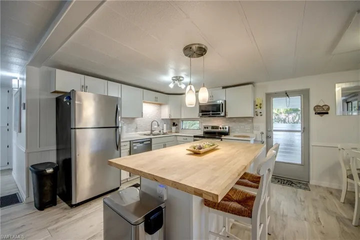 5510 Back Bay Bend, North Fort Myers, Florida 33917