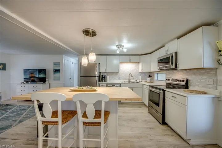 5510 Back Bay Bend, North Fort Myers, Florida 33917