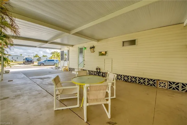 5510 Back Bay Bend, North Fort Myers, Florida 33917