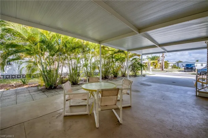 5510 Back Bay Bend, North Fort Myers, Florida 33917
