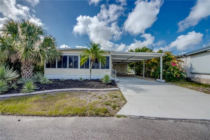 5510 Back Bay Bend, North Fort Myers, Florida 33917
