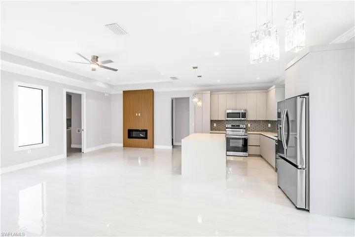 4092 24th Ave Se, Naples, Florida 34117