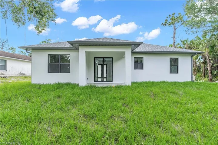 4092 24th Ave Se, Naples, Florida 34117