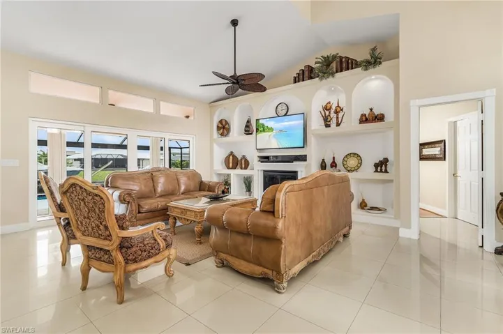 3514 Se 17th Ave, Cape Coral Fl 33904