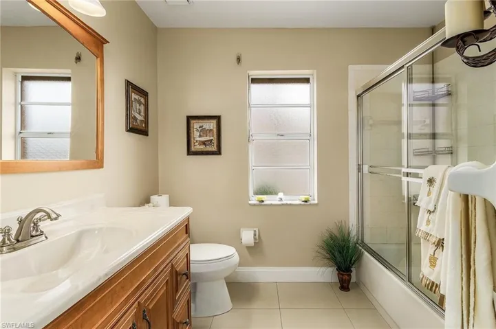3514 Se 17th Ave, Cape Coral Fl 33904