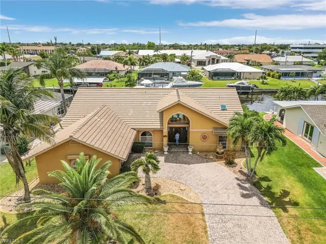 3514 Se 17th Ave, Cape Coral Fl 33904
