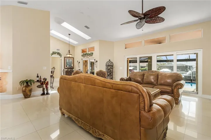 3514 Se 17th Ave, Cape Coral Fl 33904