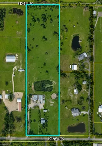 10351  Deal  RD, North Fort Myers, FL 33917