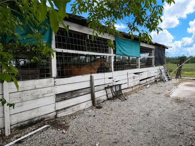 10351  Deal  RD, North Fort Myers, FL 33917