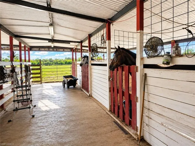10351  Deal  RD, North Fort Myers, FL 33917