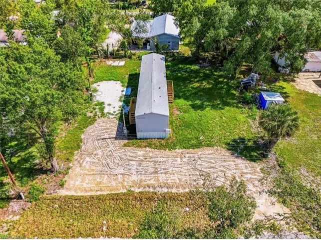 1468 Navaho Ave, Labelle, Florida 33935