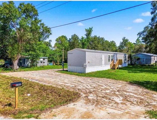 1468 Navaho Ave, Labelle, Florida 33935
