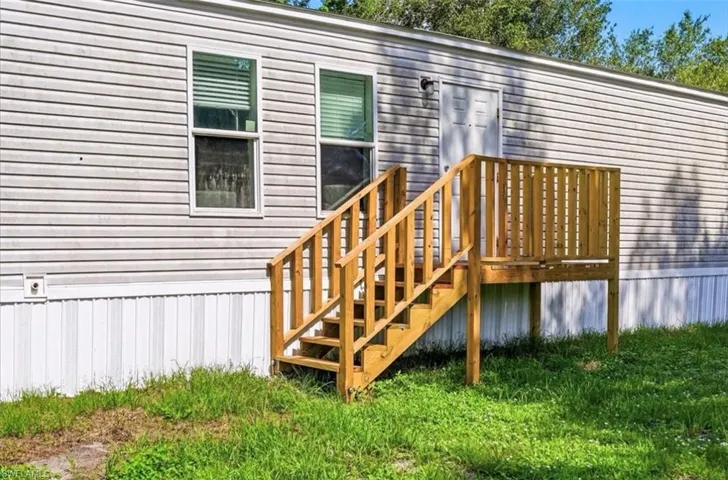 1468 Navaho Ave, Labelle, Florida 33935