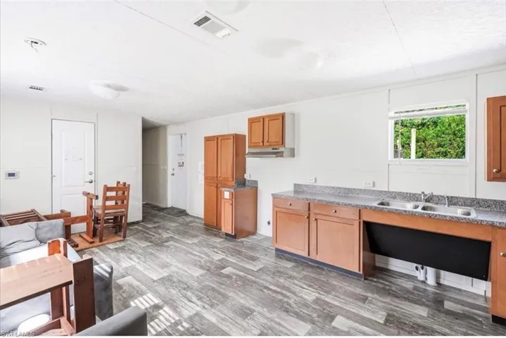 1468 Navaho Ave, Labelle, Florida 33935