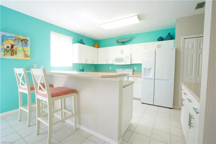 8471 Southbridge Dr 4, Estero, Florida 33967