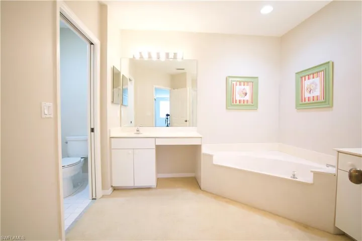8471 Southbridge Dr 4, Estero, Florida 33967