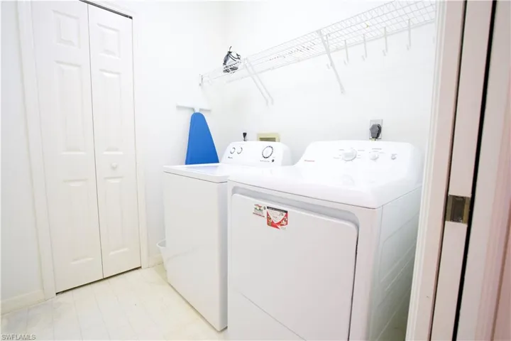 8471 Southbridge Dr 4, Estero, Florida 33967