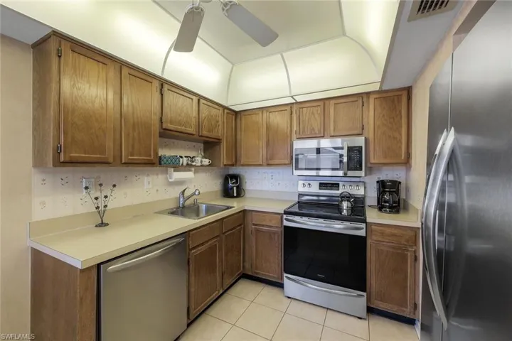 1526 Mainsail Dr # 3, Naples Fl 34114