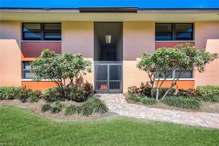 1526 Mainsail Dr # 3, Naples Fl 34114
