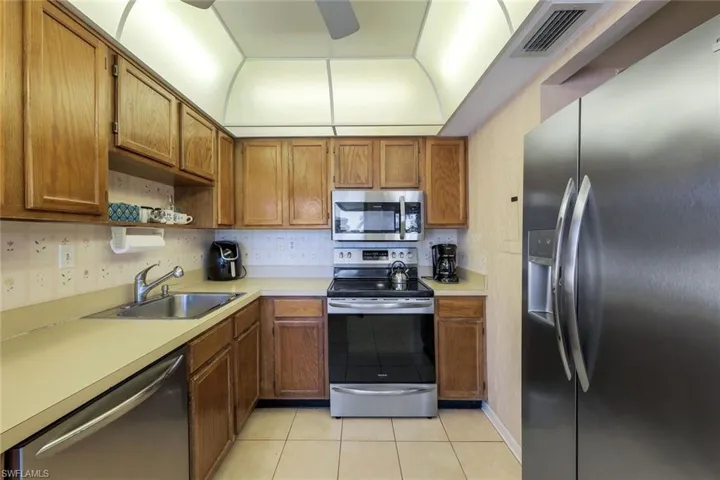 1526 Mainsail Dr # 3, Naples Fl 34114