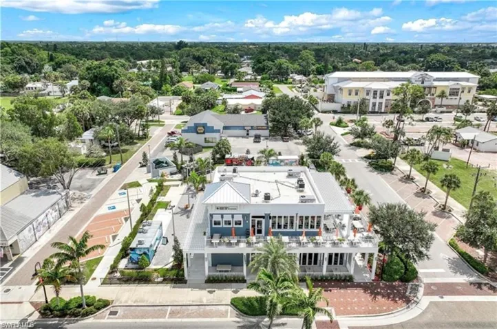 Downtown Bonita Springs offers restaurants, bars, breweries and more!