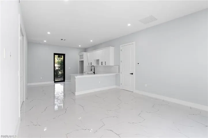 3501 E 10th St, Lehigh Acres, Florida 33972