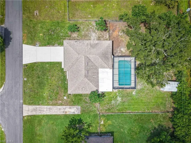 tons of parking space