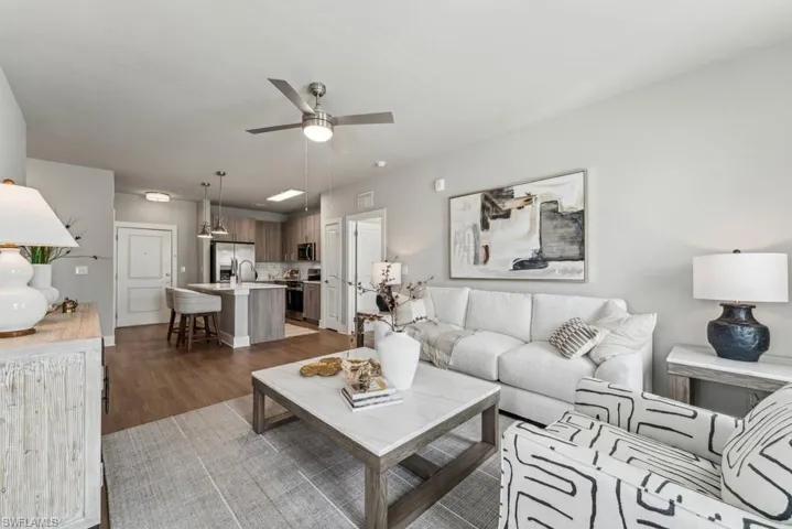 10800  Colonial Gateway  DR, Fort Myers, FL 33905