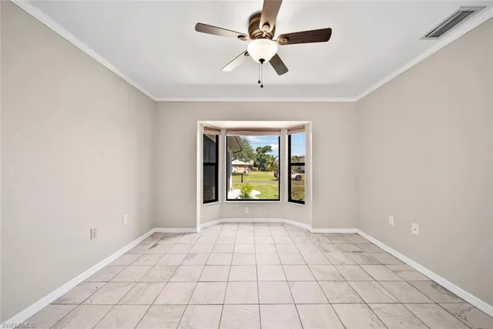 522 SE 24th  ST, Cape Coral, FL 33990