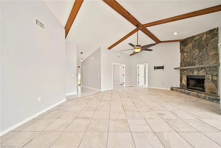 522 SE 24th  ST, Cape Coral, FL 33990