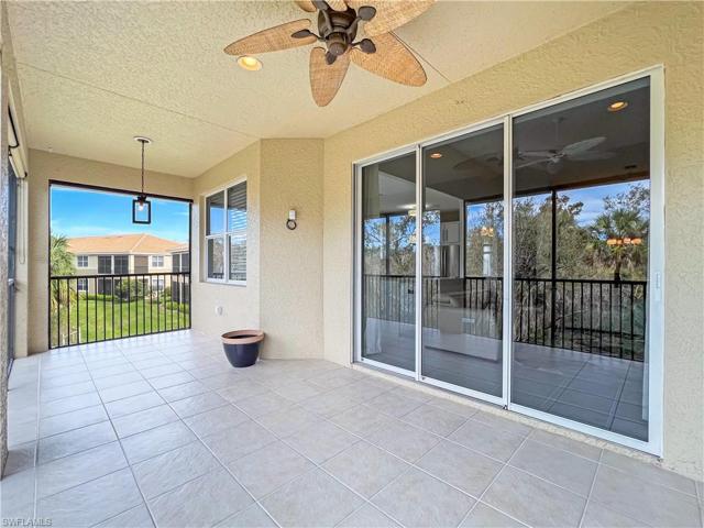 22+ ft of on your screened lanai