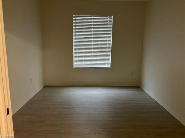 DEN-OFFICE