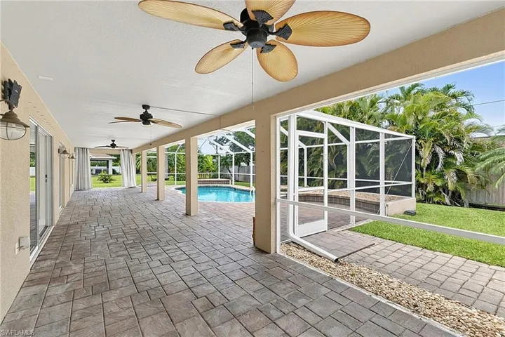 1927 Savona Pkwy W, Cape Coral, Florida 33914