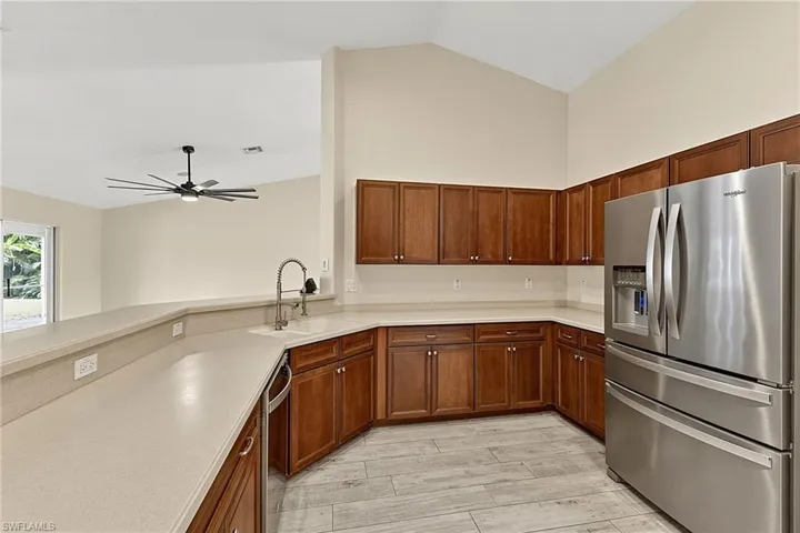 1927 Savona Pkwy W, Cape Coral, Florida 33914