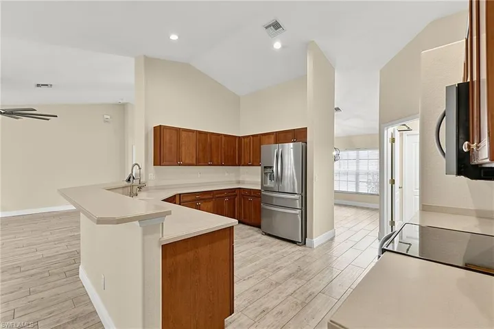 1927 Savona Pkwy W, Cape Coral, Florida 33914