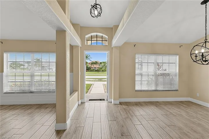 1927 Savona Pkwy W, Cape Coral, Florida 33914