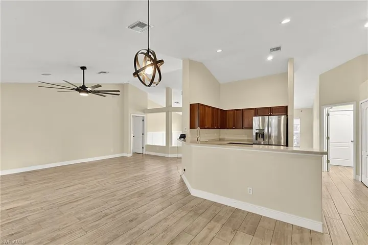 1927 Savona Pkwy W, Cape Coral, Florida 33914