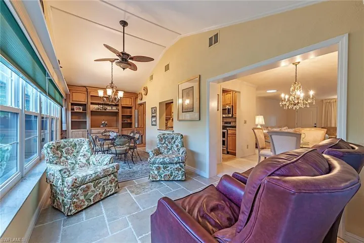 1002 Forest Lakes Dr # 19c, Naples Fl 34105