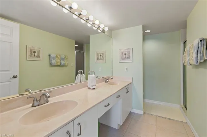 Double vanities with plenty of counter space