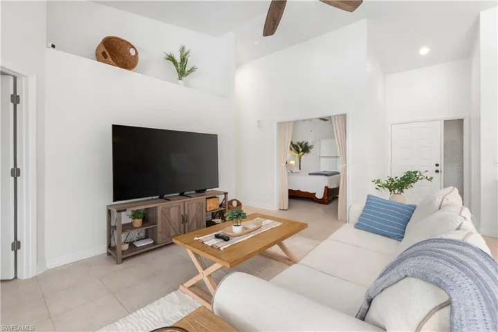 12580  Kelly Palm  DR, Fort Myers, FL 33908